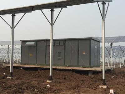 使用中的光伏發(fā)電箱式變電站
